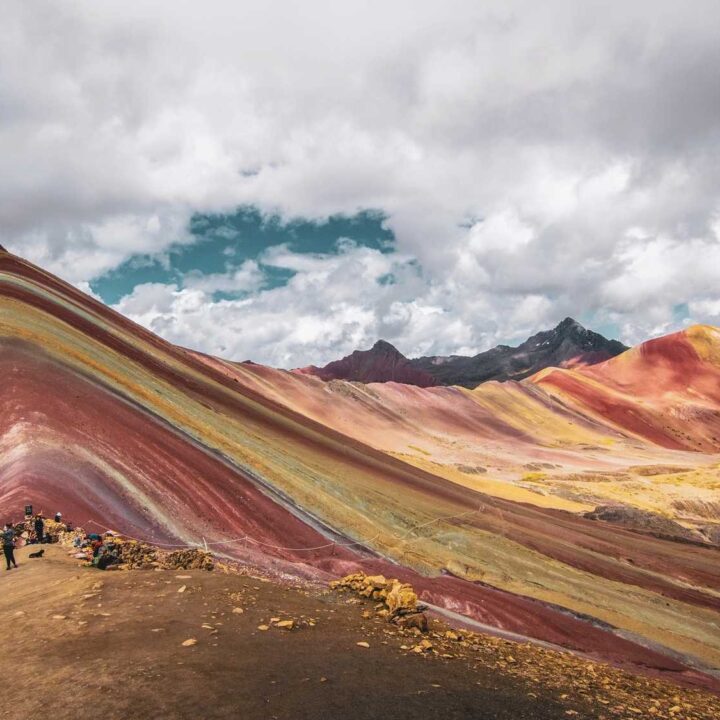 Expert Tips for Avoiding Altitude Sickness on Peru’s Rainbow Mountain