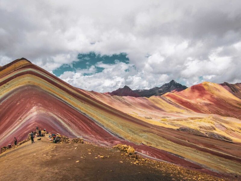 Expert Tips for Avoiding Altitude Sickness on Peru’s Rainbow Mountain